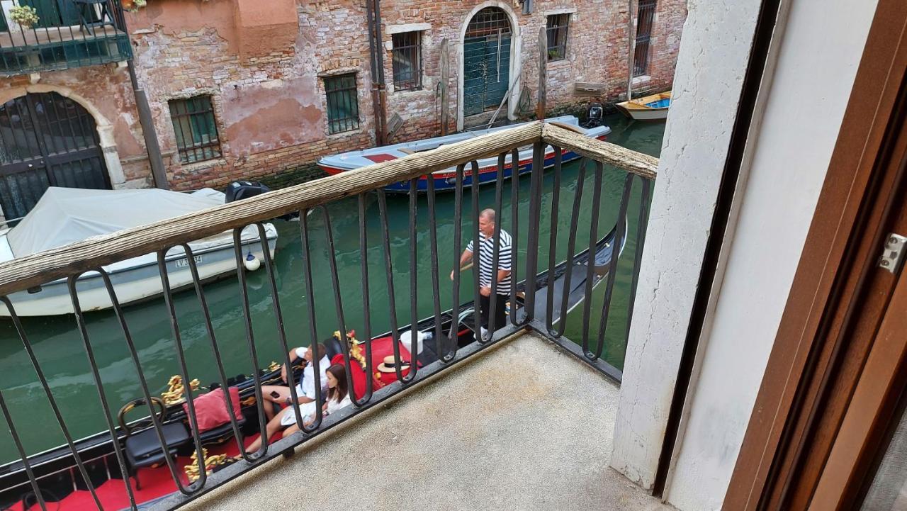 Antico Rio Acqua Dolce Apartment Venice Exterior photo